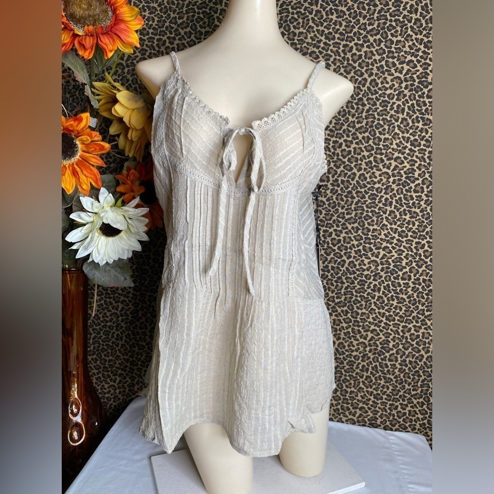 🌴3/$30🌴DOE & RAE Grey Rayon Striped Spaghetti Strap Flared Tank Top NWT
